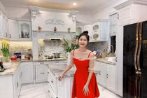 Bà xã Đăng Khôi khoe căn bếp sang xịn đúng chuẩn nhà giàu