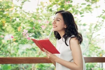 Nhìn 3 điểm này, biết ngay phụ nữ có hậu vận giàu sang hay nghèo khổ