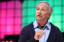 Tiết lộ sốc về vị tỷ phú thích nghe “chỉ trích”