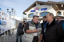 Tỷ phú Nga thân với Tổng thống Putin giàu đến cỡ nào