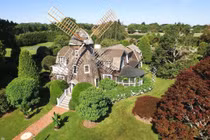 Biệt thự cối xay gió của tài tử 'Iron Man'