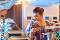 Hãng hàng không tốt nhất thế giới chế biến đồ ăn trên máy bay thế nào?