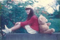 Ngắm ảnh thuở thơ ấu cực đáng yêu của "tiên nữ không tuổi" Hiền Thục