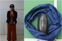 Giấu ma túy trong quần lót, nữ du khách vẫn không thoát "lưới trời"