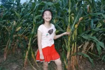 Con gái 16 tuổi lẻn vào ruộng ngô mỗi đêm và cái kết cảm động
