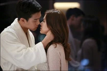 Vì cuồng ghen mà sa chân vào tình không lối thoát với trai trẻ