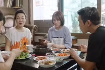 Thịt heo đắt đỏ, chị em đau đầu tính toán thực phẩm tết