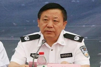 Quan tham TQ bắn chết người tình rồi đốt xác phi tang