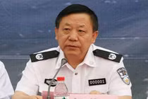 Quan tham TQ bắn chết người tình rồi đốt xác phi tang