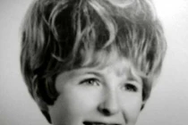 Cái chết bí ẩn của nữ cảnh sát xinh đẹp trong nhà tù