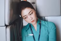 Dàn tiếp viên hàng không, phi công, cơ trưởng toàn trai xinh gái đẹp