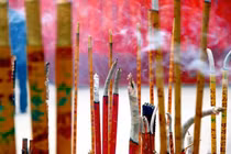 Cẩn thận chọn hương cho dịp Tết kẻo mang họa cho gia đình