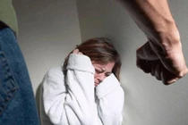 Làm sao để có quyết tâm bỏ chồng cờ bạc, gái gú