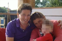 Cắt bỏ môi và tứ chi vì nghĩ mình bị cảm cúm thông thường