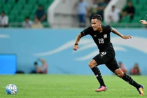 U22 Thái Lan loại ngôi sao nhập tịch Thụy Điển vì “lừa” HLV Nishino