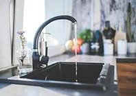 Nơi lây lan nguồn bệnh ít ai ngờ trong nhà bếp