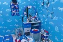 Cô gái 27 tuổi thiết kế phòng ngủ ngập tràn hình Doraemon