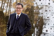 Cuộc đời đầy “nghịch lý” của thần đồng có chỉ số IQ cao nhất thế giới