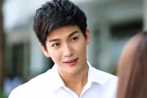 Nhà tôi nổi sóng giận dữ ngay khi nhìn thấy vợ tương lai của anh trai