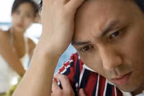 'Gái bán hoa' ôm bầu đến tận nhà, chồng mặt tái dại nhờ vợ 'gỡ'