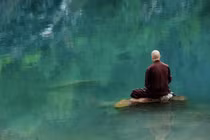 Cầu Phật mà nghĩ chuyện thất đức, sẽ phải báo ứng đến vạn năm