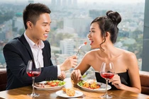 Chồng trẻ 'hợp thức hóa' mối quan hệ với người tình bằng cách khó ngờ