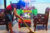 3 thời điểm quan trọng không được quét nhà kẻo mất lộc