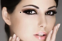 "Điềm báo" phá tài hiện rõ trên mặt cảnh báo vận xui kéo đến