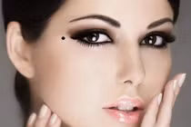 "Điềm báo" phá tài hiện rõ trên mặt cảnh báo vận xui kéo đến