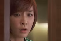 Đến nhà bạn trai không báo trước, tôi gặp phụ nữ lạ