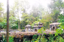 Hoang lạnh khu mộ địa thái giám với cái chết khác người