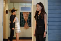 Mùng 3 Tết, tôi chết lặng khi chồng bất ngờ đưa nhân tình và con riêng về