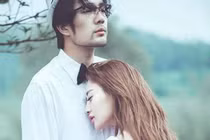 Đàn bà muốn hạnh phúc đừng làm cái bóng của đàn ông