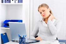 Bỏ ngay thói quen "làm nát" hết xương này kẻo hối hận không kịp