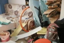 Chủ trọ hoảng loạn khi ghé thăm phòng của hot girl triệu người theo dõi