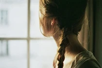 Thấy mình trở nên hèn khi lấy chồng nghèo