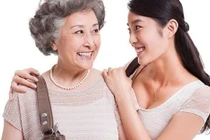 Sốc nặng khi biết mẹ tặng con dâu bạc tỷ trước khi mất