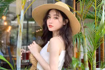 4 hot girl đời đầu Đài Loan: DJ đình đám, mẫu ảnh nhan sắc hack tuổi