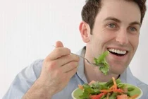 Kiểu ăn buổi tối giúp quý ông mạnh mẽ bất ngờ