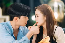 Vợ tức run phát hiện chồng bòn rút tiền, trả nợ giúp người yêu cũ