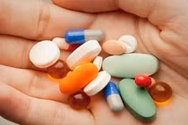 Sốt xuất huyết mà uống những thuốc này, mất mạng như chơi