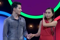 Cô gái có bạn trai vẫn đến show hẹn hò khóa Facebook vì bị 'tấn công'
