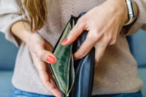 Loại bỏ "viêm màng túi" khi bỏ đồng tiền này trong ví