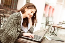 12 bước giúp phụ nữ yêu bản thân một cách trọn vẹn