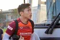 Văn Hậu lộ bắp tay vạm vỡ trước trận gặp Thái Lan