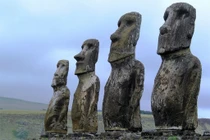 Viên cự thạch xây đền cổ đại nặng bằng 3 máy bay Boeing