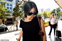 Bị từ chối tình yêu, bác sĩ khủng bố bạn trai bằng tin nhắn