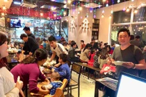 Thu 400 triệu/tháng từ bán cơm văn phòng tại Hà Nội