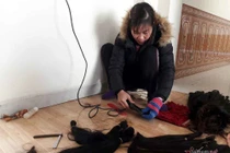 Ngôi làng san sát nhà tiền tỷ, nông dân xuất ngoại như đi chợ