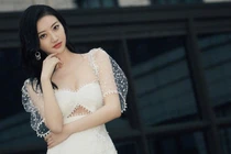 Khán giả phẫn nộ khi đạo diễn sàm sỡ Cảnh Điềm